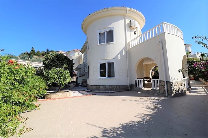 فيلا مستقلة - اطلالة بحر - 3 غرفة وصالة مفروشة - كارجي جاك / الانيا 