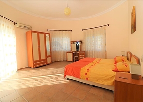 فيلا مستقلة - اطلالة بحر - 3 غرفة وصالة مفروشة - كارجي جاك / الانيا 