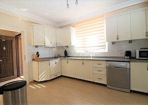 فيلا مستقلة - اطلالة بحر - 3 غرفة وصالة مفروشة - كارجي جاك / الانيا 