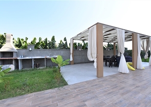 للمستثمرين - مجمع سكني قيد الانشاء - قريب من البحر -منطقة كارجي جاك / الانيا