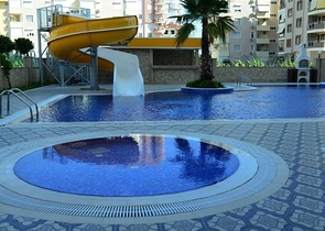 اطلالة بحر ساحرة - شقة غرفة وصالة - مجمع حديث -مهموتلار / الانيا 