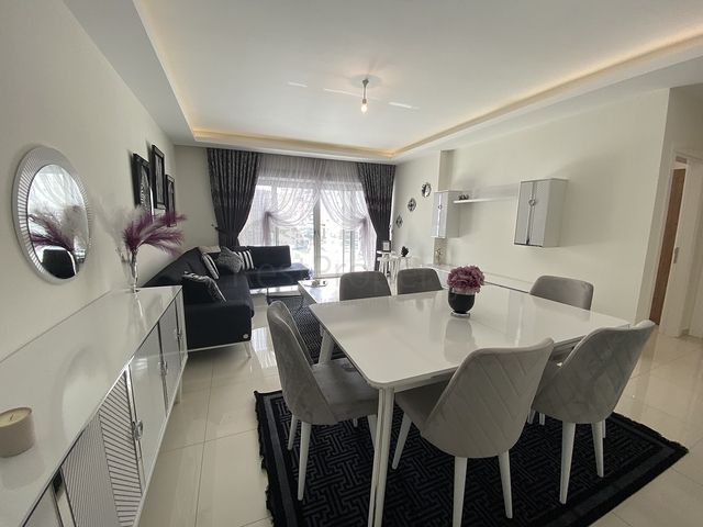 شقة غرفة وصالة -واسعة - مجمع حديث - مهموتلار / الانيا 