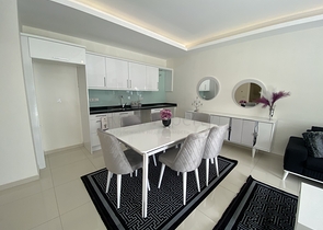 شقة غرفة وصالة -واسعة - مجمع حديث - مهموتلار / الانيا 