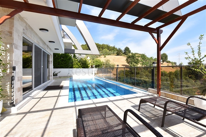 فيلا الاحلام - اطلالة بحر ساحرة -فيلا فاخرة مستقلة - في كارجي جاك / الانيا 