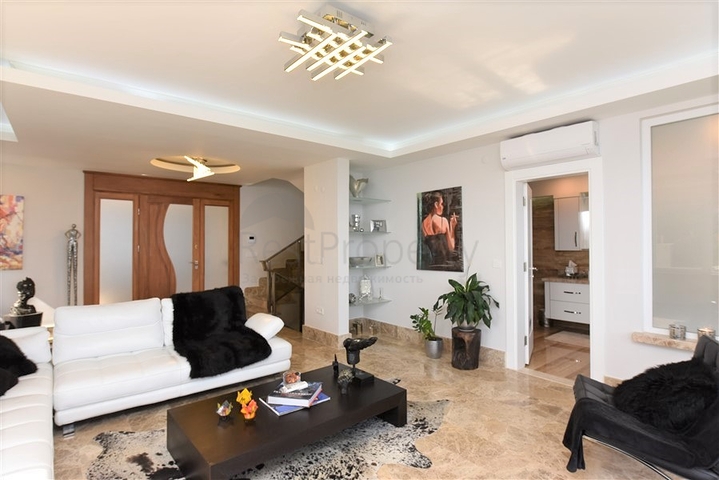 فيلا الاحلام - اطلالة بحر ساحرة -فيلا فاخرة مستقلة - في كارجي جاك / الانيا 