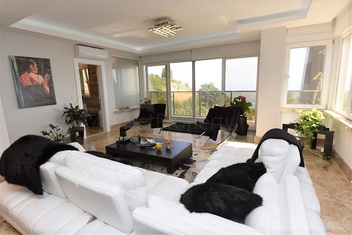 فيلا الاحلام - اطلالة بحر ساحرة -فيلا فاخرة مستقلة - في كارجي جاك / الانيا 