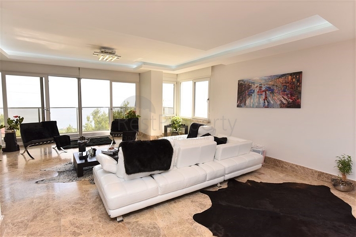 فيلا الاحلام - اطلالة بحر ساحرة -فيلا فاخرة مستقلة - في كارجي جاك / الانيا 