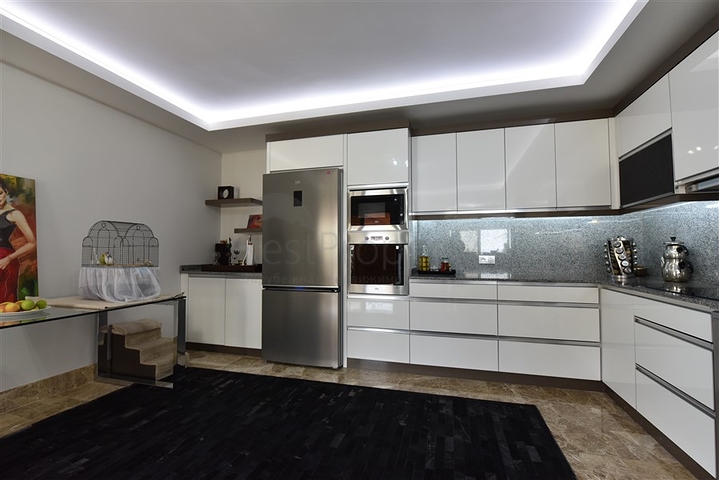 فيلا الاحلام - اطلالة بحر ساحرة -فيلا فاخرة مستقلة - في كارجي جاك / الانيا 