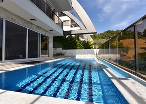 فيلا الاحلام - اطلالة بحر ساحرة -فيلا فاخرة مستقلة - في كارجي جاك / الانيا 