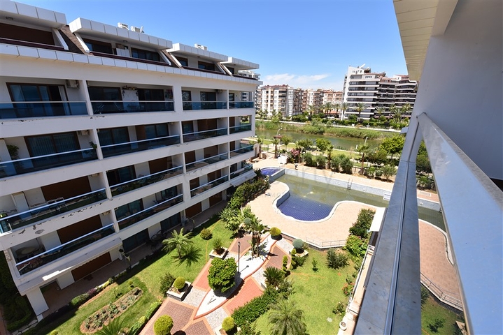 اطلالة على النهر - دوبلكس 2 غرفة وصالة -ضمن مجمع فاخر - كاستل / الانيا 