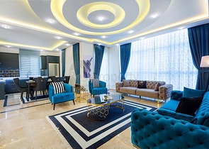 فيلا واسعة -ضمن مجمع غولد سيتي - كارجي جاك / الانيا 