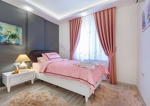 فيلا واسعة -ضمن مجمع غولد سيتي - كارجي جاك / الانيا 