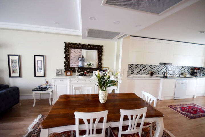 فيلا 3 + 1 في مجمع في منطقة دوشيمالتي أنطاليا