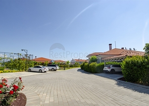 فيلا 3 + 1 في مجمع في منطقة دوشيمالتي أنطاليا