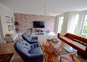 فيلا 3 + 1 في مجمع في منطقة دوشيمالتي أنطاليا