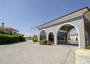 فيلا 3 + 1 في مجمع في منطقة دوشيمالتي أنطاليا