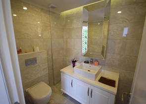 فيلا 3 + 1 في مجمع في منطقة دوشيمالتي أنطاليا