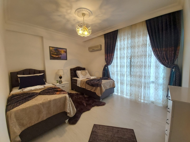 اطلالة بحر - بسعر نافس - شقة غرفتين وصالة مفروشة  / مهموتلار / الانيا 