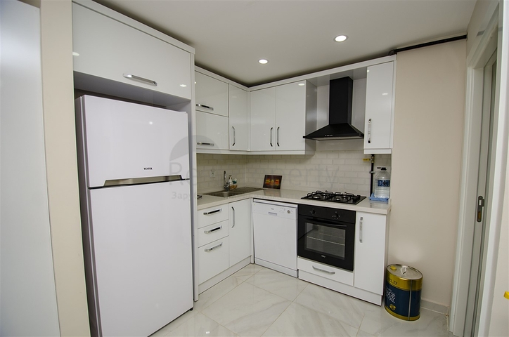 شقة 3 + 1 مع الأثاث في سارسو كونيالتي