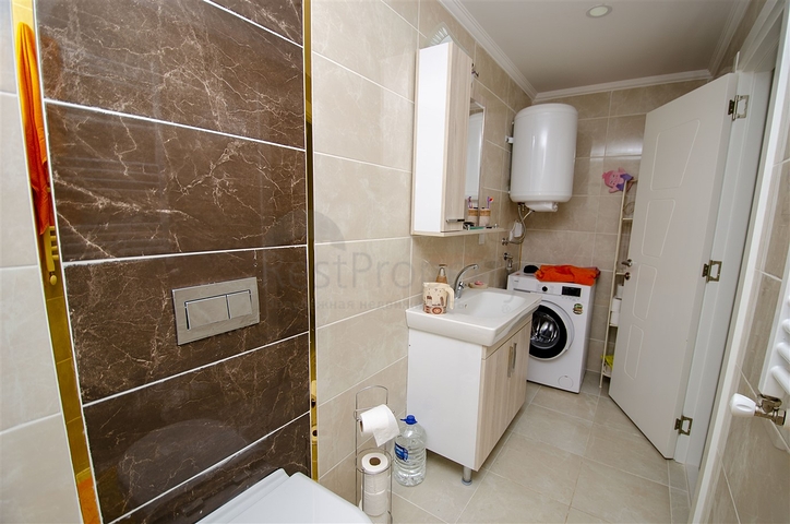 شقة 3 + 1 مع الأثاث في سارسو كونيالتي