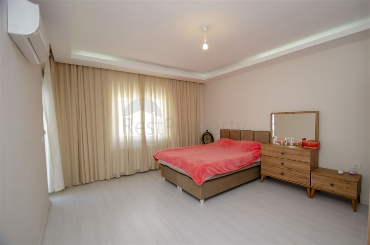 شقة 3 + 1 مع الأثاث في سارسو كونيالتي