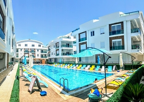 شقة 3 + 1 مع الأثاث في سارسو كونيالتي