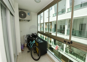 شقة 3 + 1 مع الأثاث في سارسو كونيالتي