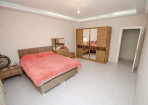 شقة 3 + 1 مع الأثاث في سارسو كونيالتي