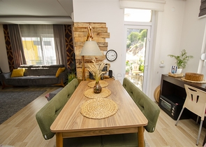 شقة من غرفتي نوم مع أثاث في كونيالتي أنطاليا