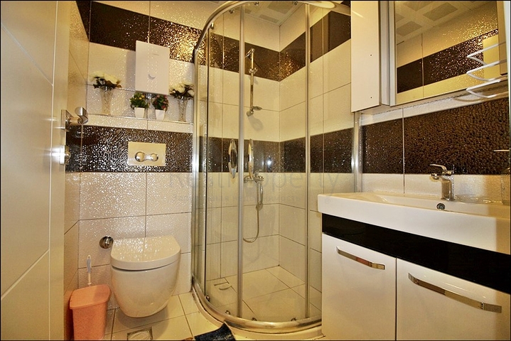 شقة فاخرة -تصميم 2 غرفة وصالة - مفروشة -مهموتلار / الانيا 