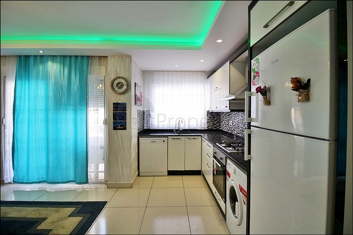 شقة فاخرة -تصميم 2 غرفة وصالة - مفروشة -مهموتلار / الانيا 