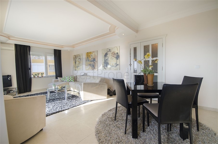 اطلالة على شاطئ كليوباترا والقلعة -شقة مفروشة - 2 غرفة وصالة - مركز الانيا 