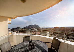 اطلالة على شاطئ كليوباترا والقلعة -شقة مفروشة - 2 غرفة وصالة - مركز الانيا 