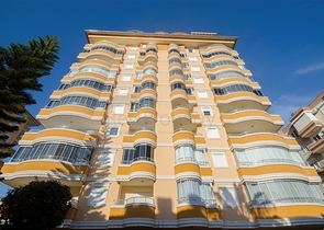 اطلالة على شاطئ كليوباترا والقلعة -شقة مفروشة - 2 غرفة وصالة - مركز الانيا 