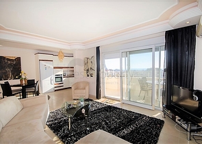 اطلالة على شاطئ كليوباترا والقلعة -شقة مفروشة - 2 غرفة وصالة - مركز الانيا 