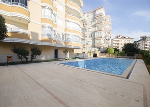 اطلالة على شاطئ كليوباترا والقلعة -شقة مفروشة - 2 غرفة وصالة - مركز الانيا 