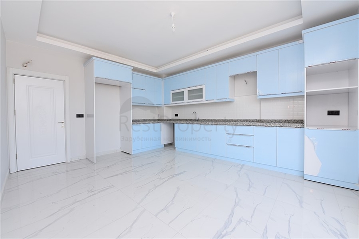 شقق عائلية واسعة - مجمع قيد الانشاء - امكانية التقسيط - مركز الانيا 