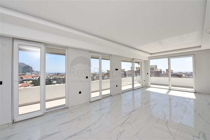 شقق عائلية واسعة - مجمع قيد الانشاء - امكانية التقسيط - مركز الانيا 