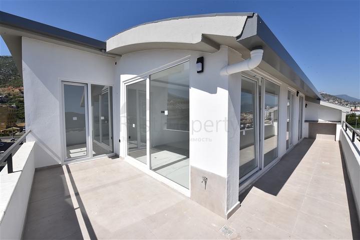 شقق عائلية واسعة - مجمع قيد الانشاء - امكانية التقسيط - مركز الانيا 