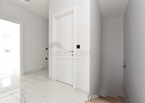 شقق عائلية واسعة - مجمع قيد الانشاء - امكانية التقسيط - مركز الانيا 