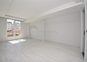 شقق عائلية واسعة - مجمع قيد الانشاء - امكانية التقسيط - مركز الانيا 