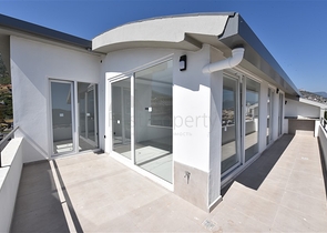 شقق عائلية واسعة - مجمع قيد الانشاء - امكانية التقسيط - مركز الانيا 