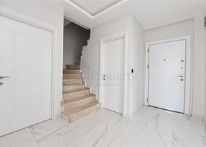 شقق عائلية واسعة - مجمع قيد الانشاء - امكانية التقسيط - مركز الانيا 