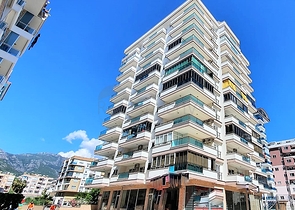 طابق مرتفع - غرفة نوم وصالة مفروشة -قريبة من البحر - مهموتلار / الانيا 