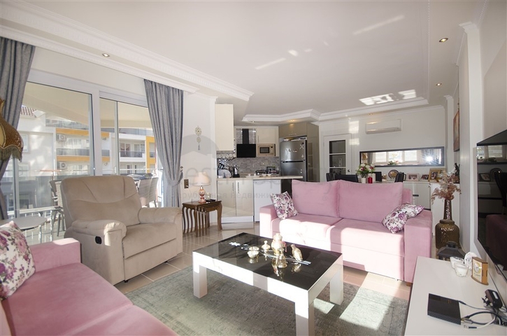 شقة عائلية مفروشة - ضمن مجمع يضم كافة الخدمات -منطقة جيكجلي المركزية / الانيا 