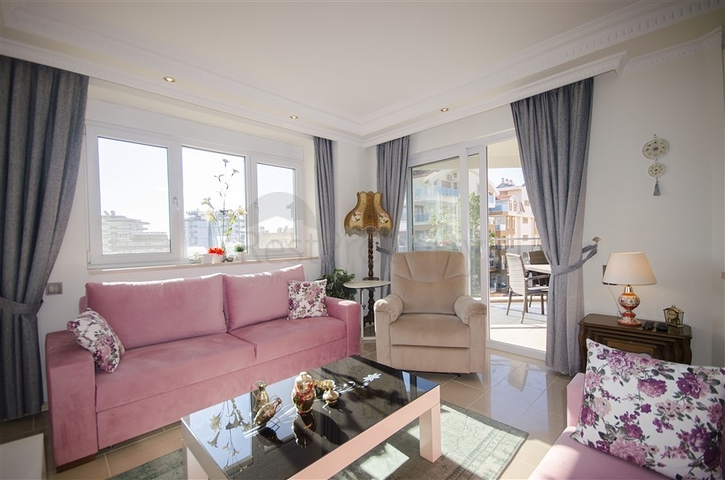 شقة عائلية مفروشة - ضمن مجمع يضم كافة الخدمات -منطقة جيكجلي المركزية / الانيا 