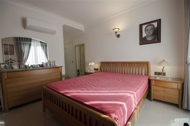 شقة عائلية مفروشة - ضمن مجمع يضم كافة الخدمات -منطقة جيكجلي المركزية / الانيا 