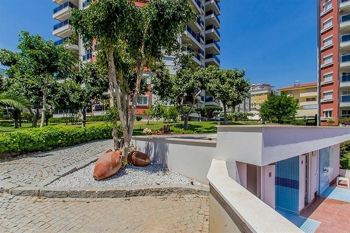 شقة عائلية مفروشة - ضمن مجمع يضم كافة الخدمات -منطقة جيكجلي المركزية / الانيا 