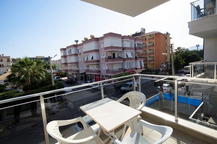 في مركز الانيا - شقة غرفة وصالة مفروشة - الانيا 