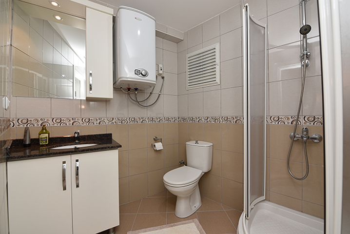 شقة مفروشة - غرفتين وصالة - سعر مناسب - في افسلار / الانيا 